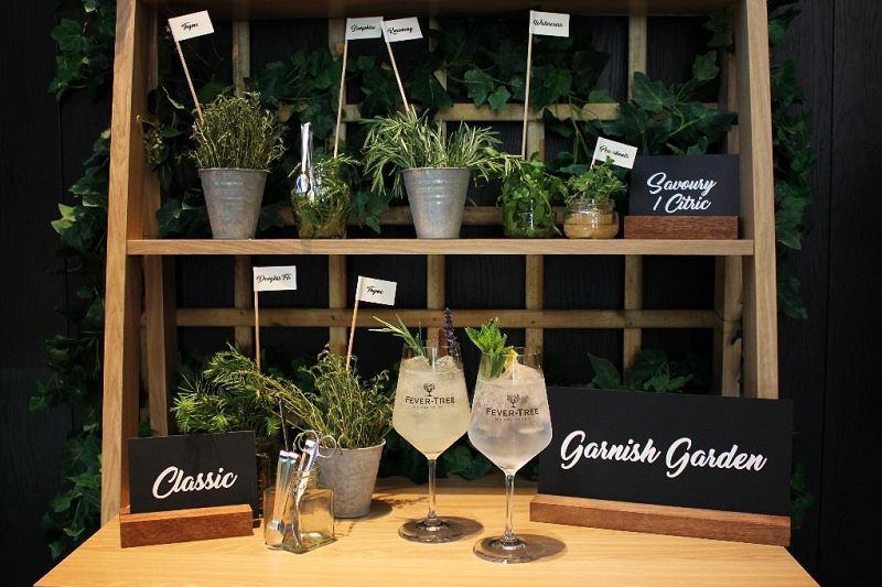 Jason Atherton launches gin garden terrace at Temple and Sons