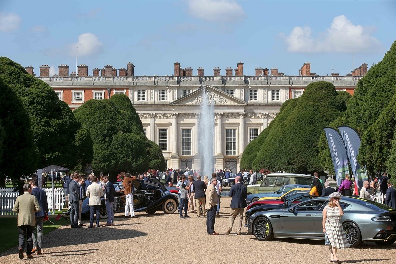 Hampton Court Palace to Host Concours of Elegance Until 2021