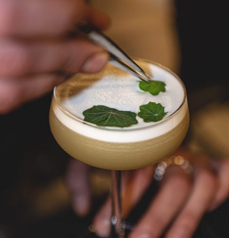 Dakota Leeds Launches New Cocktail Menu That’s Literally a Work of Art