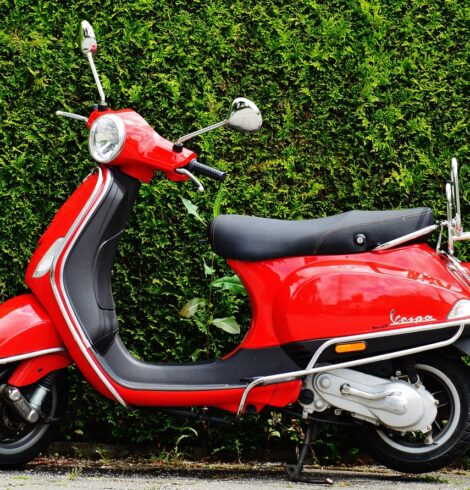 How much do electric mopeds cost in the UK?