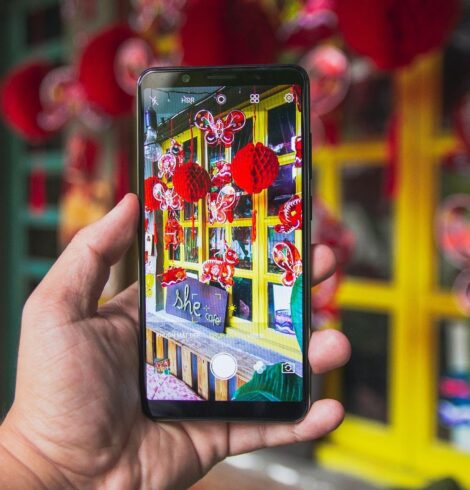 How To Have a Top-Level Photoshoot Using Only Your Phone