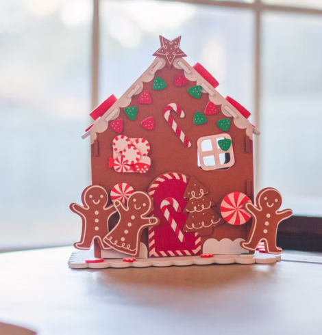 How to Make a Gingerbread House in 6 Easy Steps