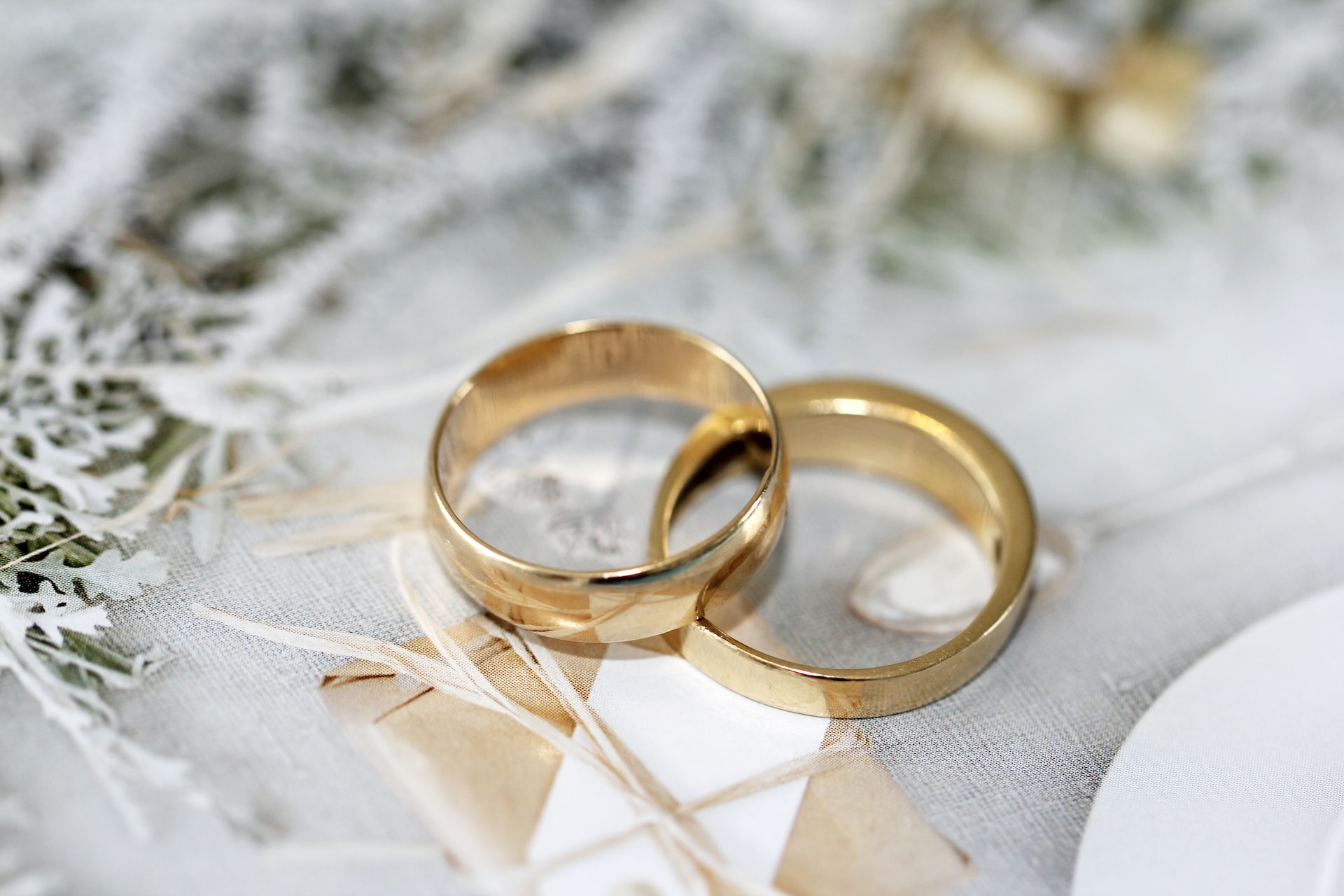 Cost of living: Married couples are resorting to selling their engagement  and wedding rings to pay the bills