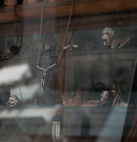 Unraveling the Revved-Up History and Style of Biker Necklaces: A Journey Through Rugged Charm and Rebellion