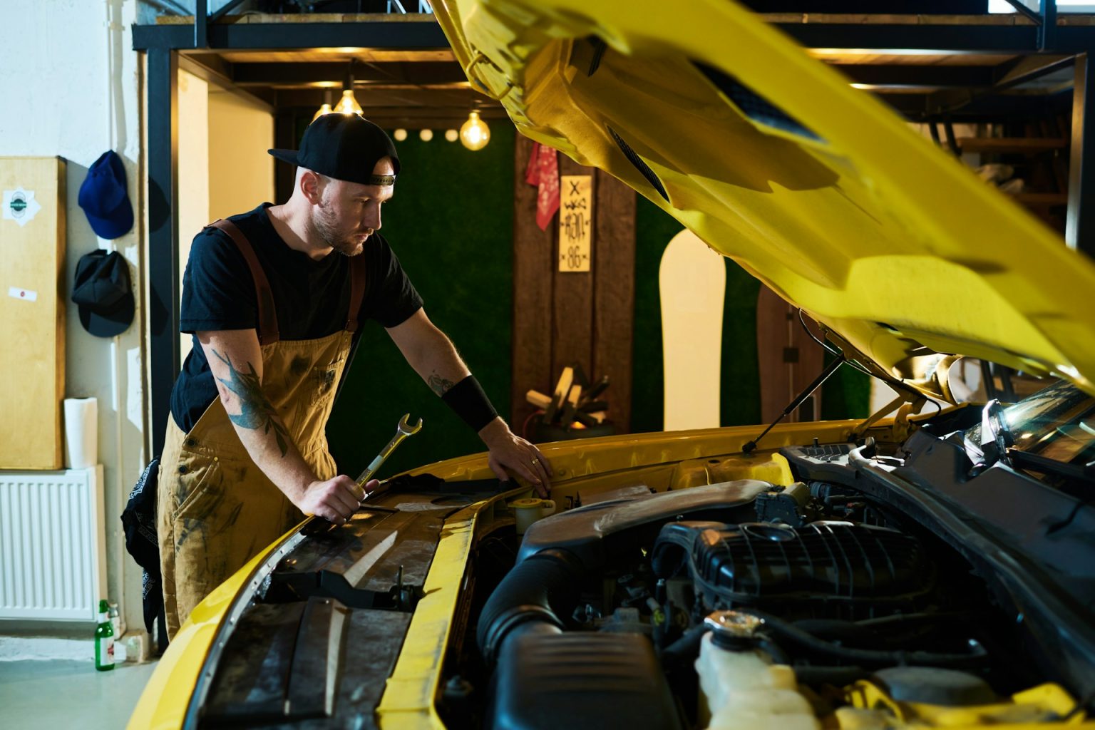 UK car garages for repairs and servicing