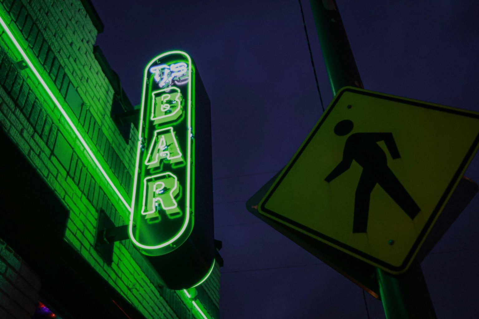 Top 5 Facial Recognition Security Camera Solutions for Bars & Breweries in St. Louis