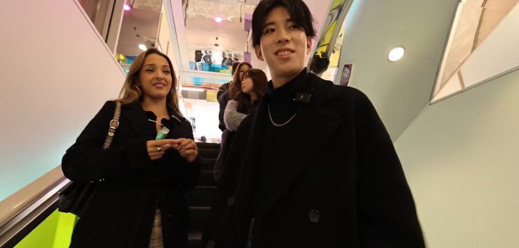 How “Soft Launching” Relationships Became the New Status Symbol