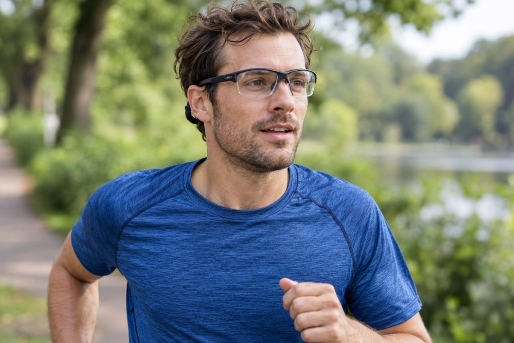 How to Play Sport Comfortably When You Need Glasses Playing sport with glasses